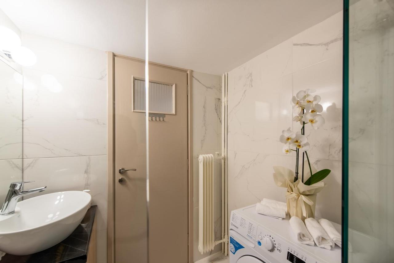 Medluxe Luxury Apartment ! Atény Exteriér fotografie